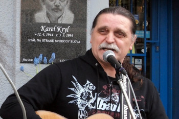 Pavel Foltán: Ústavní soud 3.komorou Parlamentu? Cui bono?