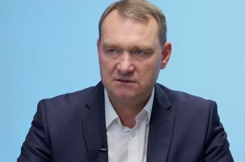 SPD se pustila do Pavla, odmítá platit zbraně pro Ukrajinu