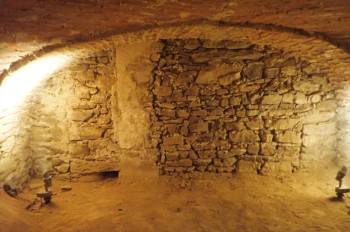 Netradiční archeologická prohlídka zámku v Telči a jeho sklepení