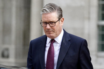 Starmerův pád ukazuje krizi britské levice