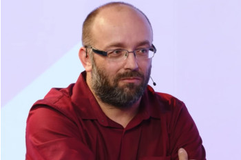 Kolář by pro trochu moci a vlivu prodal i vlastní babičku, říká Vidlák