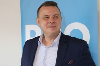 Za jeden komentář soud. Rajchl mluví o výsměchu justice