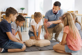 Děti nejsou připraveny na krizové situace. Varování sílí
