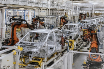 Evropské automobilky pod tlakem. Proč ztrácejí svou převahu?