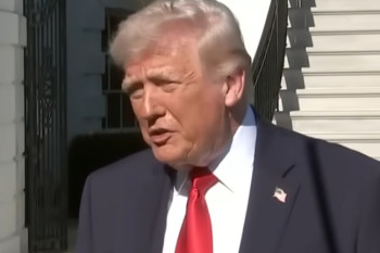 Trump hledá únikovou cestu z války s Íránem