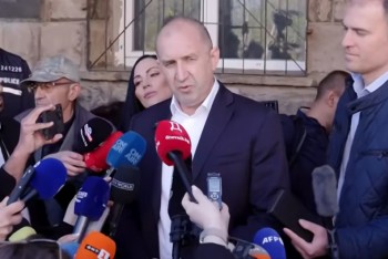 Bulharsko před zlomem. Volby a politický experiment jménem Radev